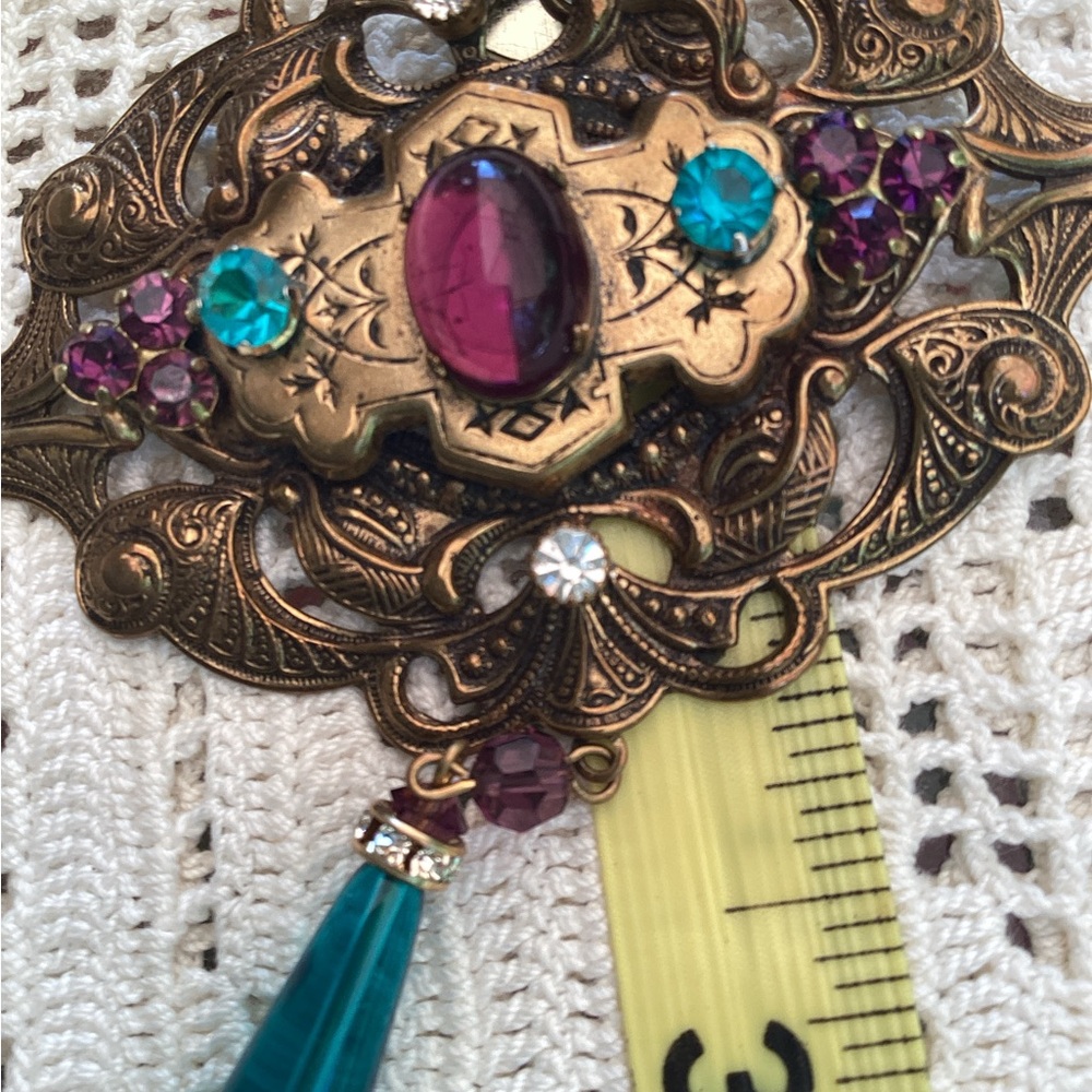 Vintage Gold and Purple Brooch - Picture 6 of 8